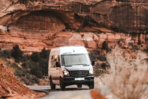 VanLife Mercedes Benz Sprinter Canyon Strasse